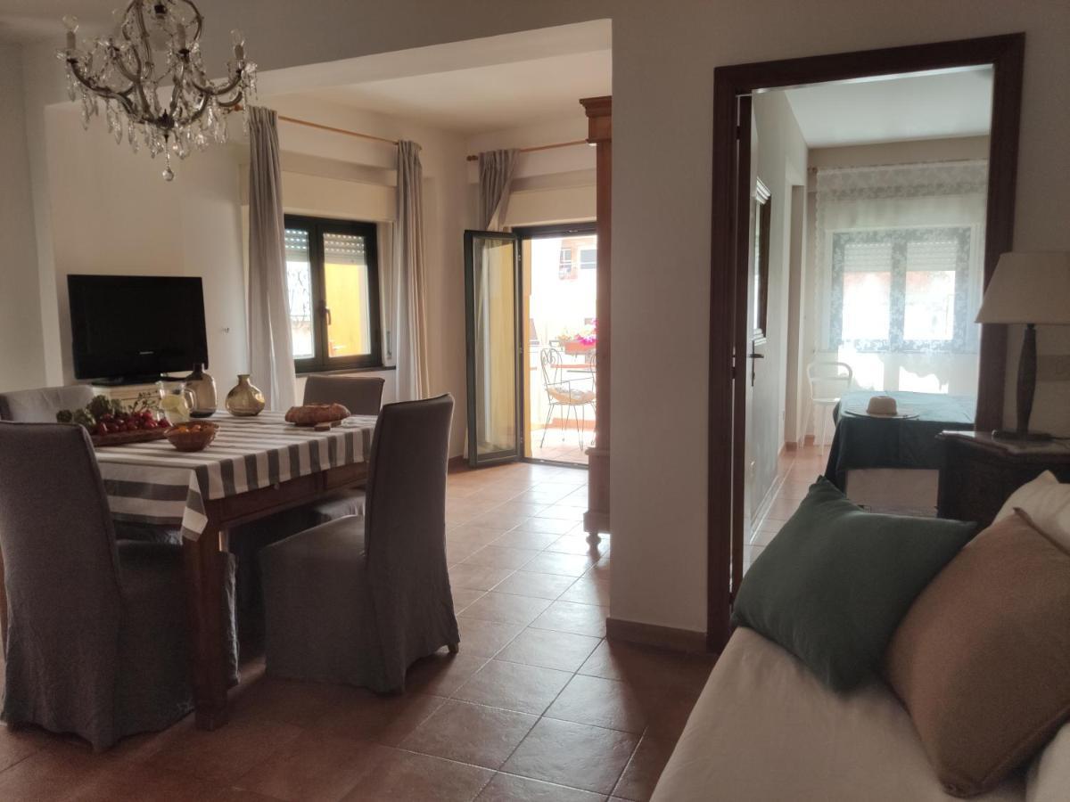 Case Borgo Vacanze Letojanni Exteriör bild