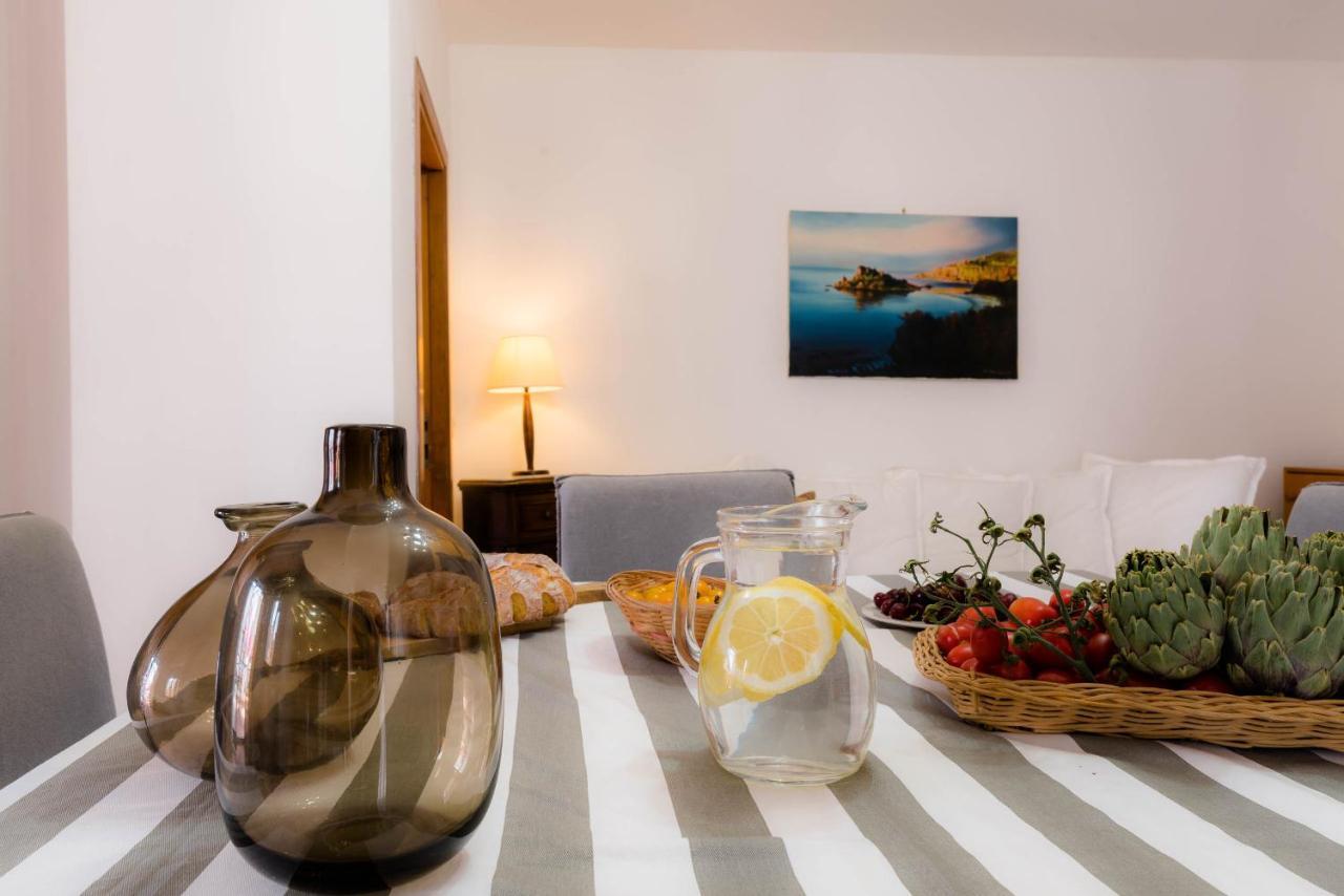 Case Borgo Vacanze Letojanni Exteriör bild