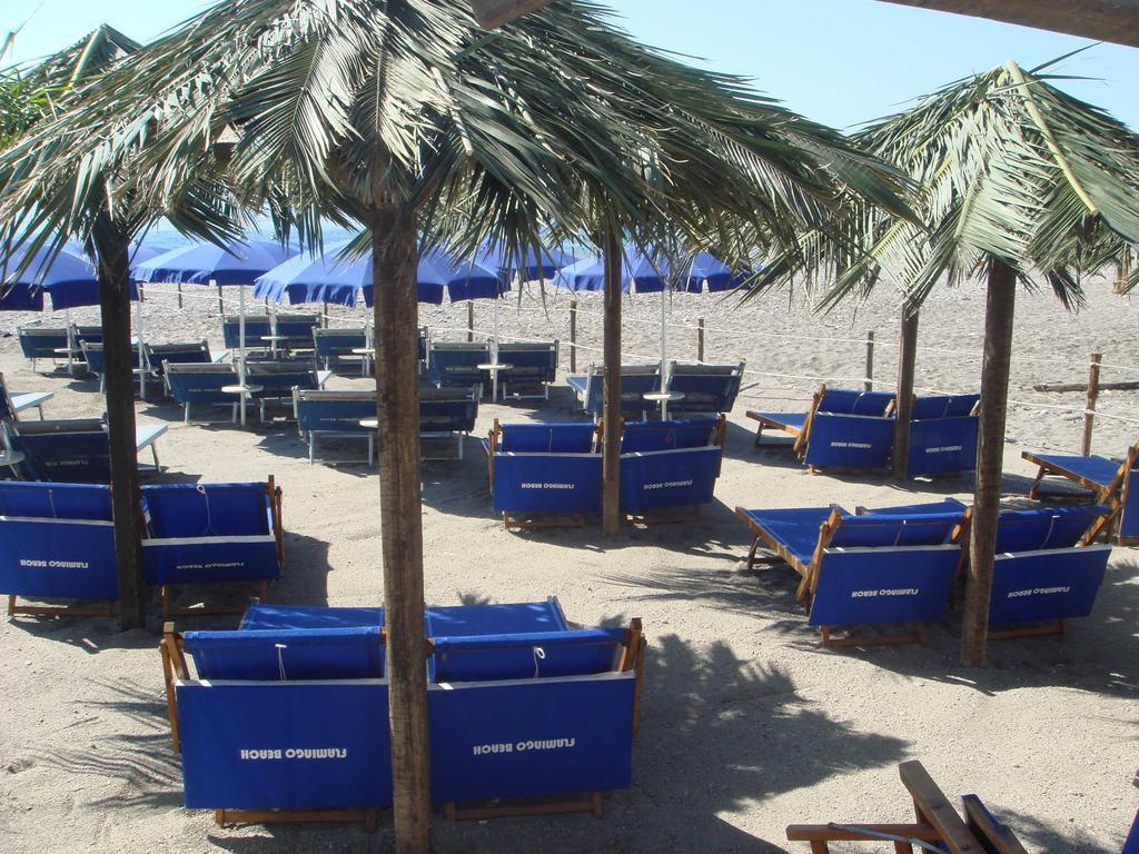Case Borgo Vacanze Letojanni Exteriör bild